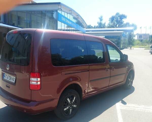 Красный Фольксваген Кадди, объемом двигателя 1.6 л и пробегом 160 тыс. км за 12800 $, фото 5 на Automoto.ua