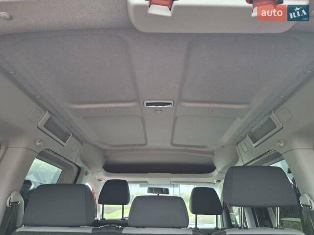 Червоний Фольксваген Кадді, об'ємом двигуна 1.6 л та пробігом 183 тис. км за 9550 $, фото 15 на Automoto.ua