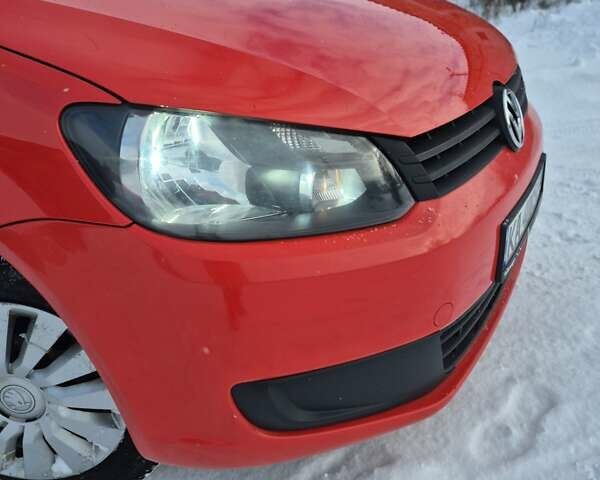 Червоний Фольксваген Кадді, об'ємом двигуна 1.6 л та пробігом 210 тис. км за 10290 $, фото 6 на Automoto.ua