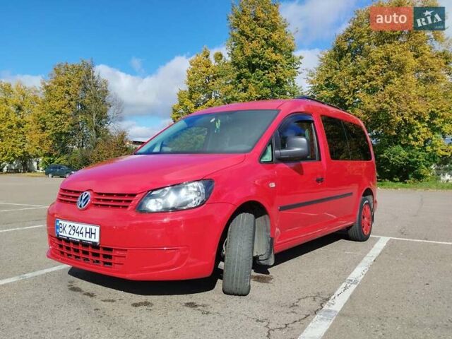Фольксваген Кадди 2014 в Ровно на Automoto.ua Красный Фольксваген Кадди, объемом двигателя 1.6 л и пробегом 264 тыс. км за 12000 $, фото 6 на Automoto.ua