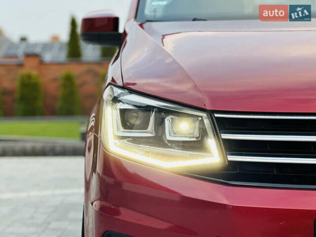 Красный Фольксваген Кадди, объемом двигателя 2 л и пробегом 246 тыс. км за 15950 $, фото 20 на Automoto.ua