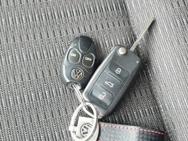 Червоний Фольксваген Кадді, об'ємом двигуна 2 л та пробігом 258 тис. км за 9200 $, фото 23 на Automoto.ua