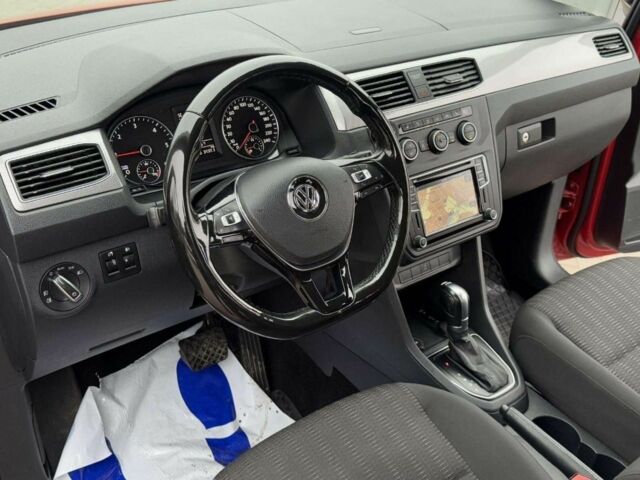 Червоний Фольксваген Кадді, об'ємом двигуна 2 л та пробігом 258 тис. км за 9200 $, фото 13 на Automoto.ua