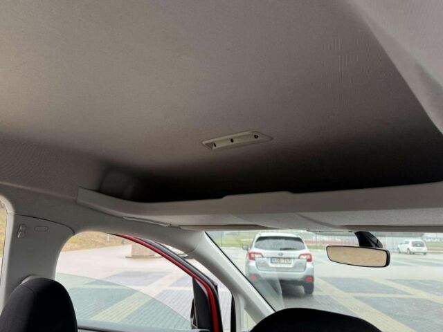 Червоний Фольксваген Кадді, об'ємом двигуна 2 л та пробігом 259 тис. км за 9000 $, фото 20 на Automoto.ua