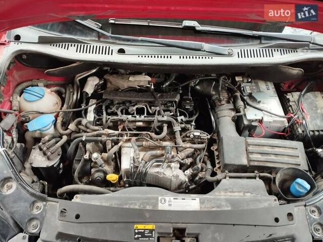 Червоний Фольксваген Кадді, об'ємом двигуна 2 л та пробігом 247 тис. км за 11800 $, фото 6 на Automoto.ua