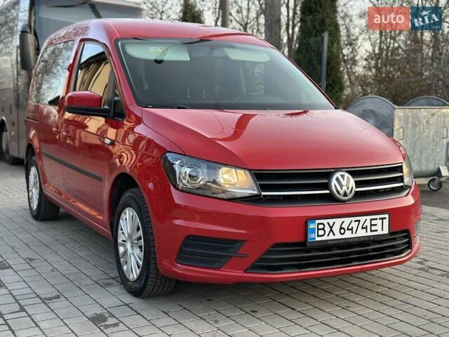 Красный Фольксваген Кадди, объемом двигателя 1.97 л и пробегом 218 тыс. км за 13550 $, фото 6 на Automoto.ua