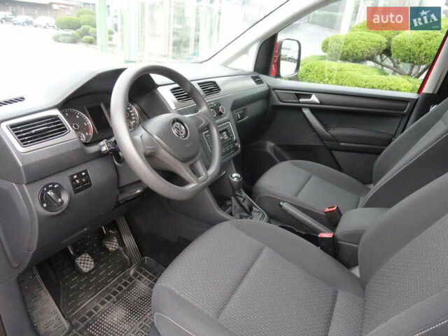 Червоний Фольксваген Кадді, об'ємом двигуна 2 л та пробігом 164 тис. км за 16450 $, фото 19 на Automoto.ua