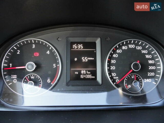 Червоний Фольксваген Кадді, об'ємом двигуна 2 л та пробігом 164 тис. км за 16450 $, фото 37 на Automoto.ua