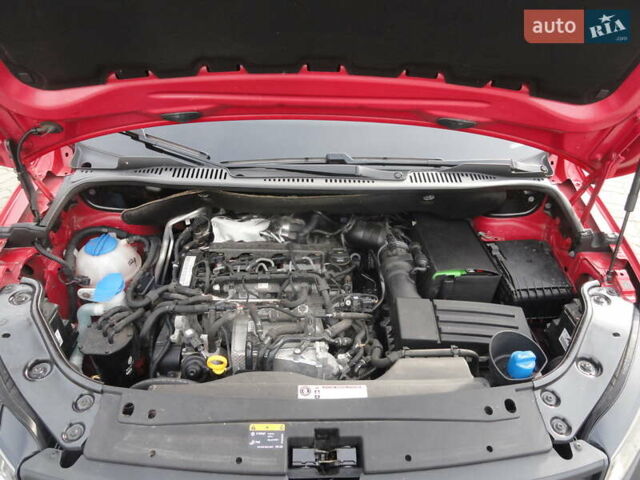 Червоний Фольксваген Кадді, об'ємом двигуна 2 л та пробігом 164 тис. км за 16450 $, фото 43 на Automoto.ua