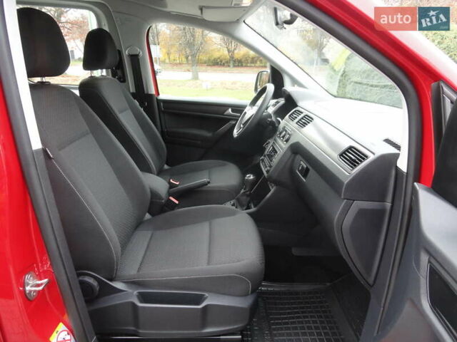 Червоний Фольксваген Кадді, об'ємом двигуна 2 л та пробігом 164 тис. км за 16450 $, фото 25 на Automoto.ua