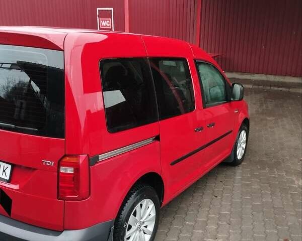 Червоний Фольксваген Кадді, об'ємом двигуна 2 л та пробігом 247 тис. км за 11800 $, фото 4 на Automoto.ua