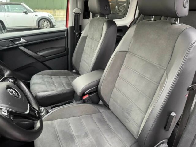 Червоний Фольксваген Кадді, об'ємом двигуна 1.4 л та пробігом 40 тис. км за 11000 $, фото 8 на Automoto.ua