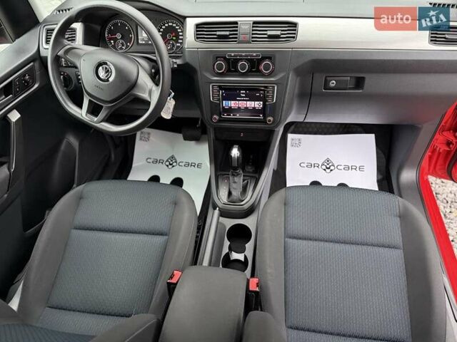 Красный Фольксваген Кадди, объемом двигателя 1.97 л и пробегом 119 тыс. км за 17900 $, фото 54 на Automoto.ua