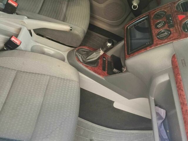 Фольксваген Кадди 2010 в Виннице на Automoto.ua Красный Фольксваген Кадди, объемом двигателя 1.6 л и пробегом 280 тыс. км за 7650 $, фото 9 на Automoto.ua