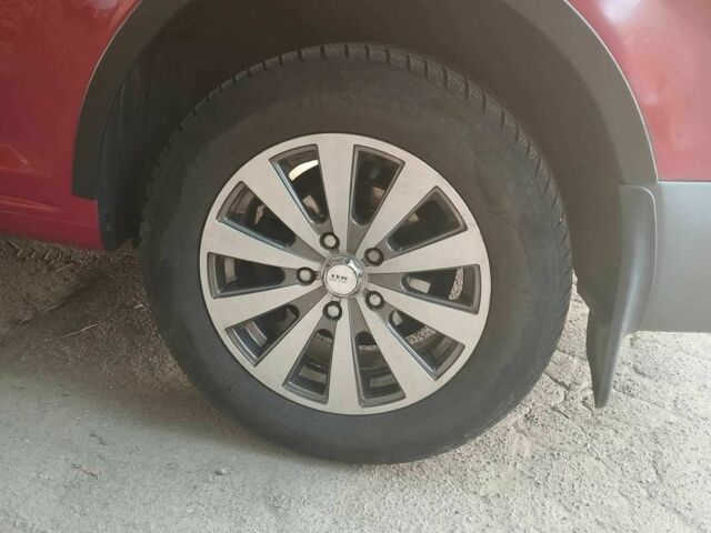 Фольксваген Кадди 2010 в Виннице на Automoto.ua Красный Фольксваген Кадди, объемом двигателя 1.6 л и пробегом 280 тыс. км за 7650 $, фото 6 на Automoto.ua