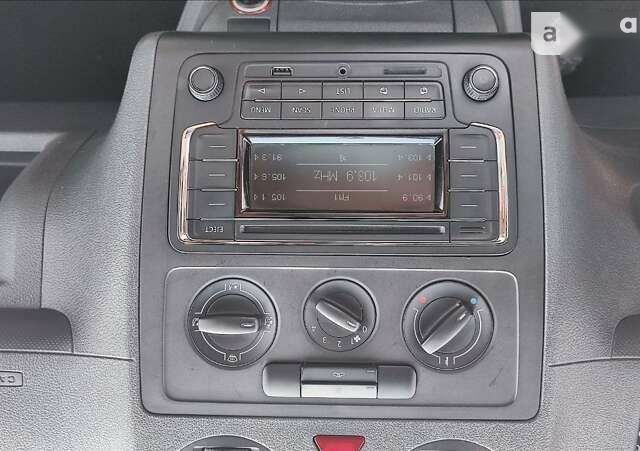 Фольксваген Кадді, об'ємом двигуна 2 л та пробігом 177 тис. км за 9500 $, фото 12 на Automoto.ua