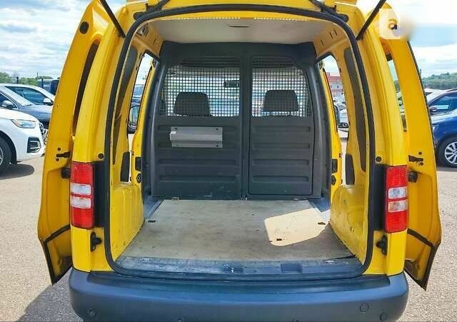 Фольксваген Кадді, об'ємом двигуна 2 л та пробігом 177 тис. км за 9500 $, фото 14 на Automoto.ua