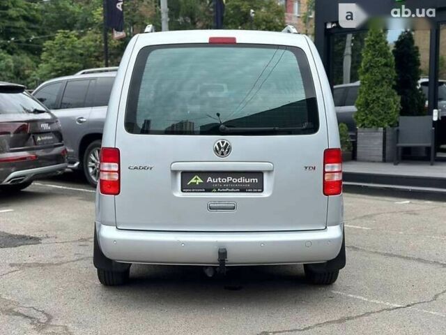 Фольксваген Кадди, объемом двигателя 1.6 л и пробегом 134 тыс. км за 16999 $, фото 5 на Automoto.ua