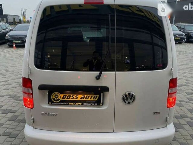Фольксваген Кадди, объемом двигателя 1.6 л и пробегом 149 тыс. км за 12500 $, фото 4 на Automoto.ua