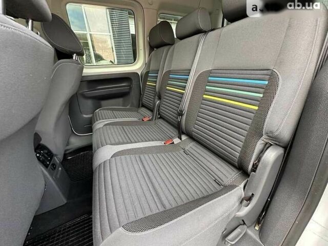 Фольксваген Кадди, объемом двигателя 1.6 л и пробегом 134 тыс. км за 16999 $, фото 20 на Automoto.ua