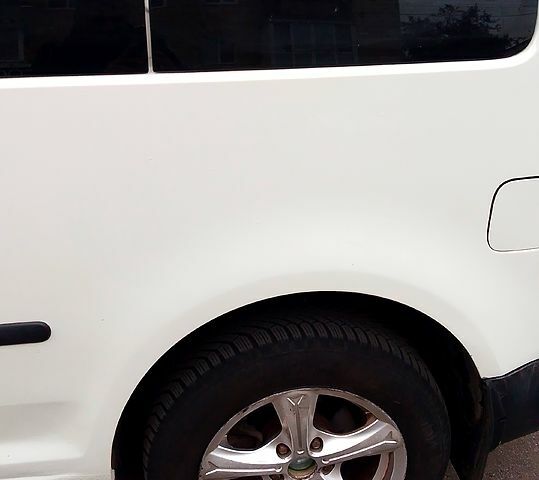 Фольксваген Кадді, об'ємом двигуна 1.4 л та пробігом 300 тис. км за 5000 $, фото 2 на Automoto.ua