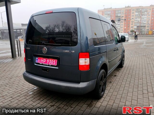 Фольксваген Кадди, объемом двигателя 1.6 л и пробегом 220 тыс. км за 7000 $, фото 4 на Automoto.ua