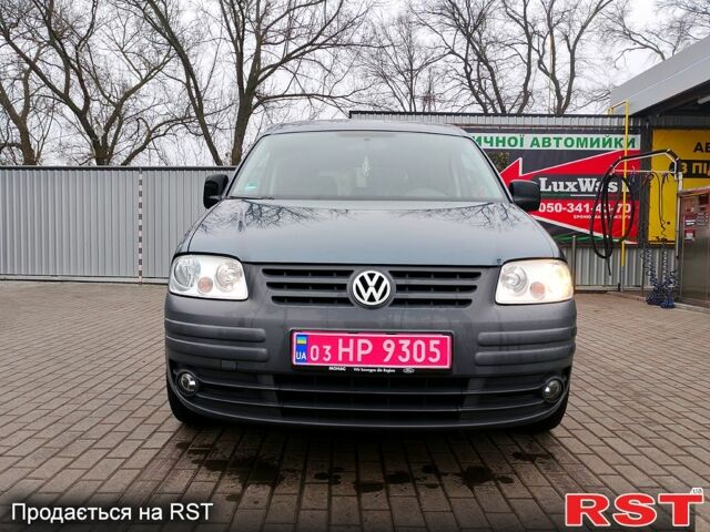 Фольксваген Кадди, объемом двигателя 1.6 л и пробегом 220 тыс. км за 7000 $, фото 7 на Automoto.ua