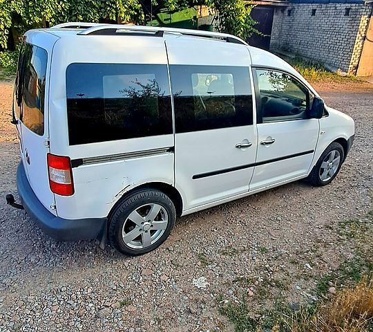 Фольксваген Кадді, об'ємом двигуна 2 л та пробігом 300 тис. км за 5200 $, фото 5 на Automoto.ua