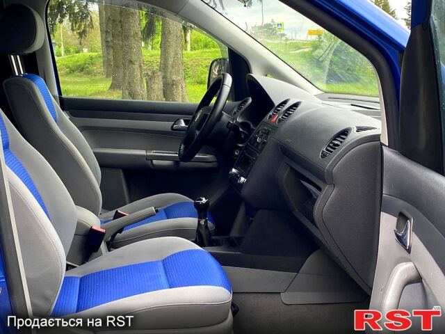 Фольксваген Кадди, объемом двигателя 1.6 л и пробегом 228 тыс. км за 6600 $, фото 8 на Automoto.ua