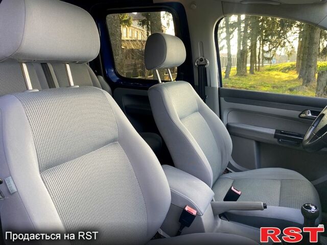 Фольксваген Кадди, объемом двигателя 1.6 л и пробегом 211 тыс. км за 7200 $, фото 8 на Automoto.ua