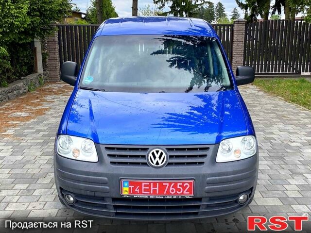 Фольксваген Кадди, объемом двигателя 1.6 л и пробегом 228 тыс. км за 6600 $, фото 1 на Automoto.ua