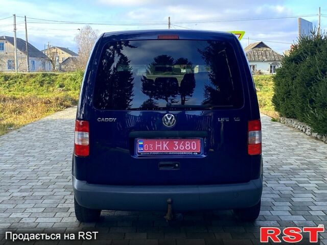 Фольксваген Кадди, объемом двигателя 1.6 л и пробегом 211 тыс. км за 7200 $, фото 5 на Automoto.ua