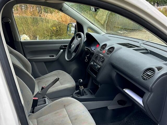 Фольксваген Кадди, объемом двигателя 1.9 л и пробегом 0 тыс. км за 2800 $, фото 11 на Automoto.ua