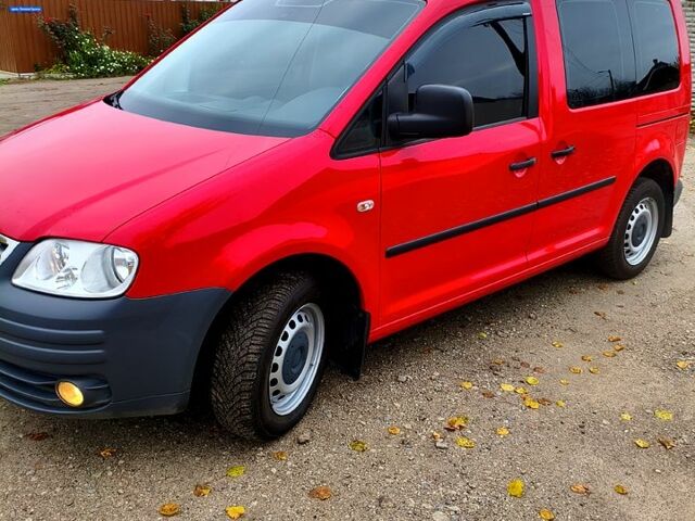 Фольксваген Кадди, объемом двигателя 2 л и пробегом 188 тыс. км за 8800 $, фото 3 на Automoto.ua