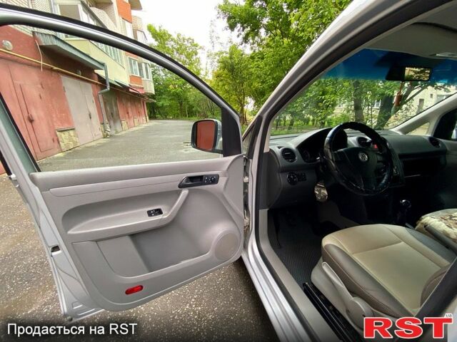 Фольксваген Кадди, объемом двигателя 1.9 л и пробегом 332 тыс. км за 7400 $, фото 8 на Automoto.ua