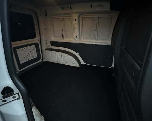 Фольксваген Кадди, объемом двигателя 1.2 л и пробегом 169 тыс. км за 5900 $, фото 9 на Automoto.ua