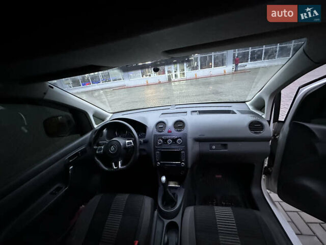 Фольксваген Кадди, объемом двигателя 1.2 л и пробегом 169 тыс. км за 5900 $, фото 18 на Automoto.ua