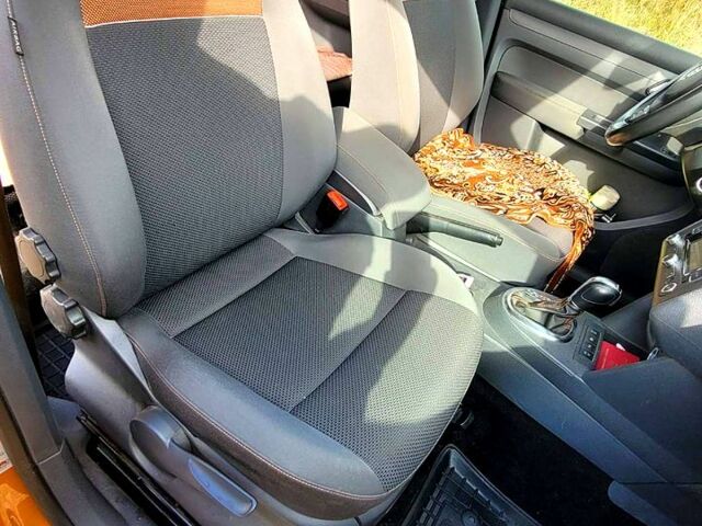 Фольксваген Кадді, об'ємом двигуна 2 л та пробігом 120 тис. км за 15500 $, фото 2 на Automoto.ua