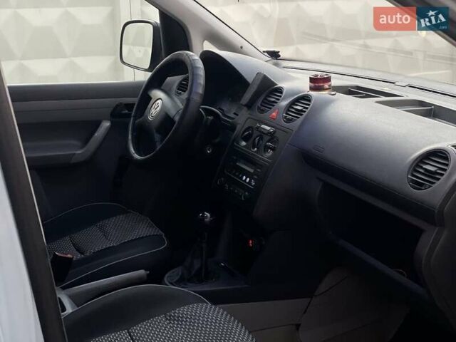 Фольксваген Кадди, объемом двигателя 0 л и пробегом 277 тыс. км за 5500 $, фото 12 на Automoto.ua