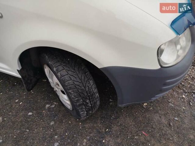 Фольксваген Кадди, объемом двигателя 2 л и пробегом 236 тыс. км за 5200 $, фото 6 на Automoto.ua