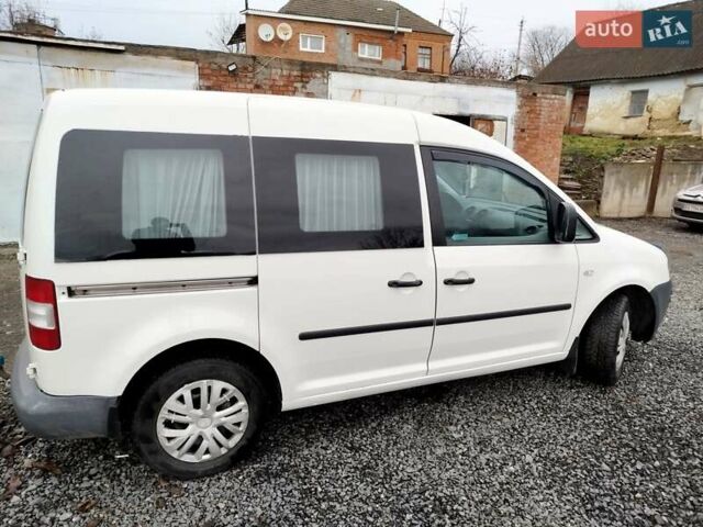 Фольксваген Кадди, объемом двигателя 2 л и пробегом 236 тыс. км за 5200 $, фото 8 на Automoto.ua