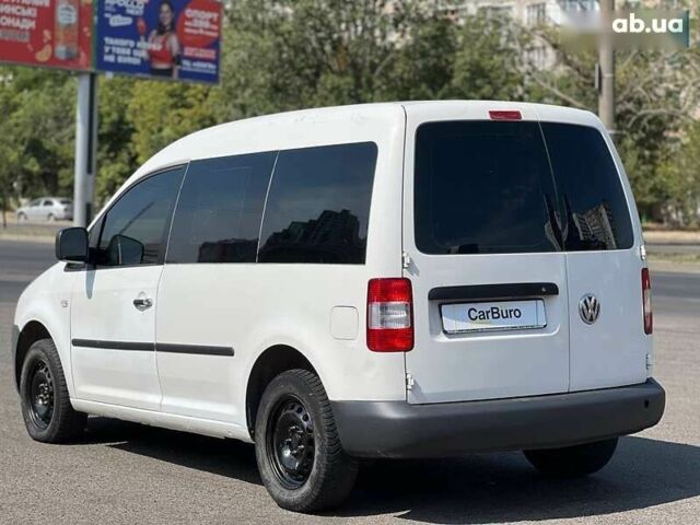 Фольксваген Кадди, объемом двигателя 1.6 л и пробегом 394 тыс. км за 3850 $, фото 4 на Automoto.ua