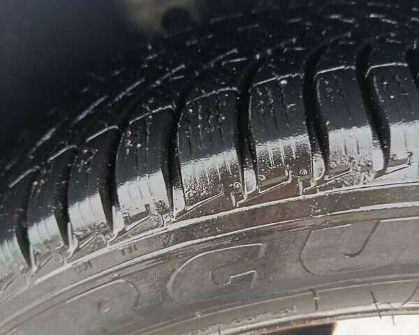 Фольксваген Кадди, объемом двигателя 1.9 л и пробегом 388 тыс. км за 4500 $, фото 4 на Automoto.ua