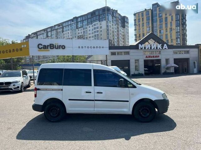 Фольксваген Кадди, объемом двигателя 1.6 л и пробегом 394 тыс. км за 3850 $, фото 8 на Automoto.ua