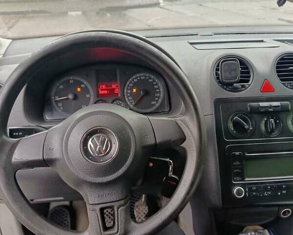 Фольксваген Кадди, объемом двигателя 1.9 л и пробегом 388 тыс. км за 4500 $, фото 1 на Automoto.ua