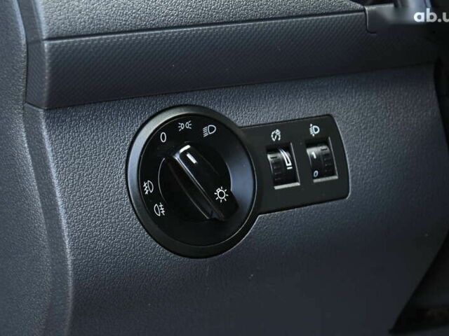 Фольксваген Кадди 2006 в Бердичеве на Automoto.ua Фольксваген Кадди, объемом двигателя 0 л и пробегом 198 тыс. км за 6999 $, фото 18 на Automoto.ua