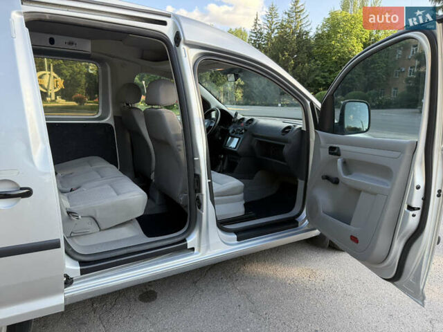 Фольксваген Кадди, объемом двигателя 1.9 л и пробегом 173 тыс. км за 5600 $, фото 10 на Automoto.ua