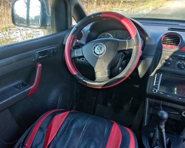 Фольксваген Кадди, объемом двигателя 2 л и пробегом 332 тыс. км за 5999 $, фото 13 на Automoto.ua