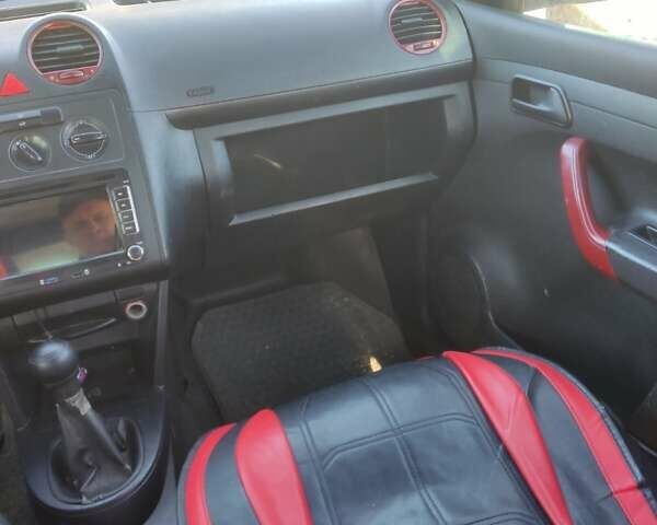 Фольксваген Кадди, объемом двигателя 2 л и пробегом 332 тыс. км за 5999 $, фото 12 на Automoto.ua