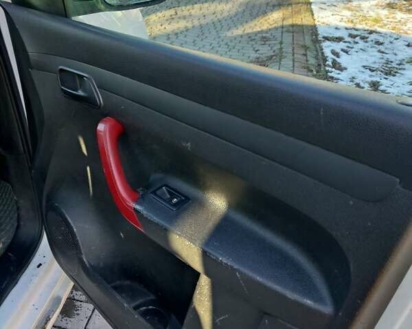 Фольксваген Кадди, объемом двигателя 2 л и пробегом 332 тыс. км за 5999 $, фото 15 на Automoto.ua